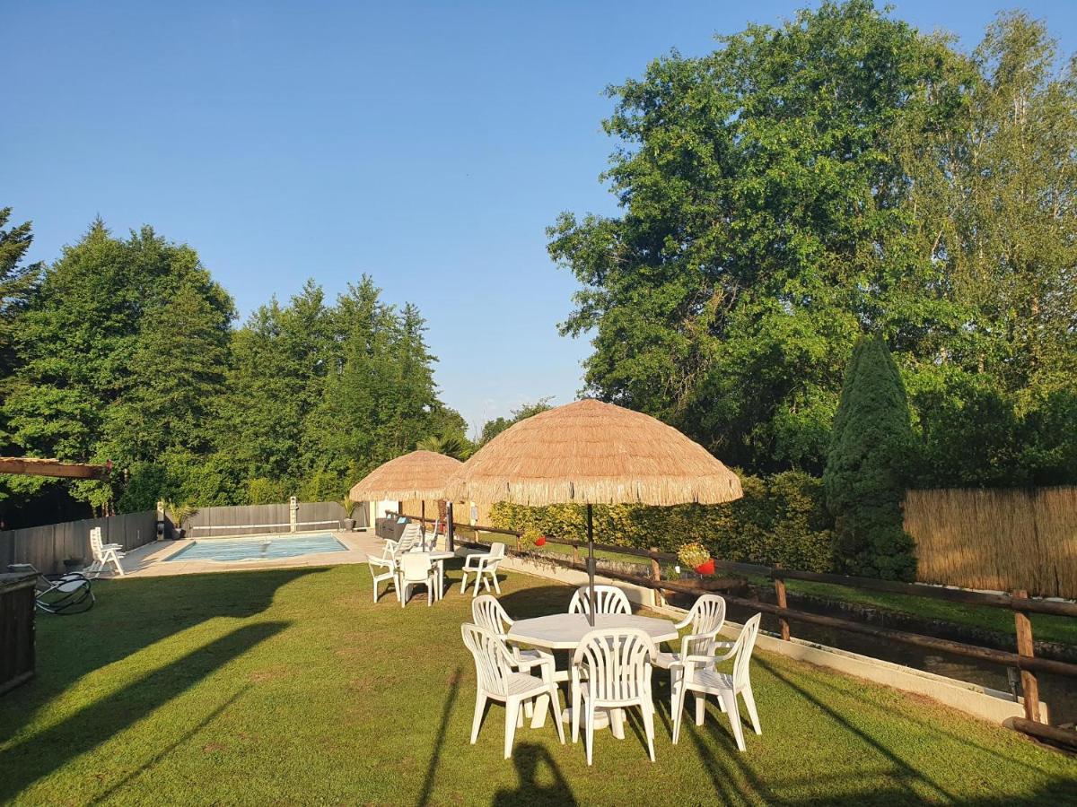 Luxury Safari Tents At Moulin Du Pommier Glamping & Camping Saulgond Eksteriør billede