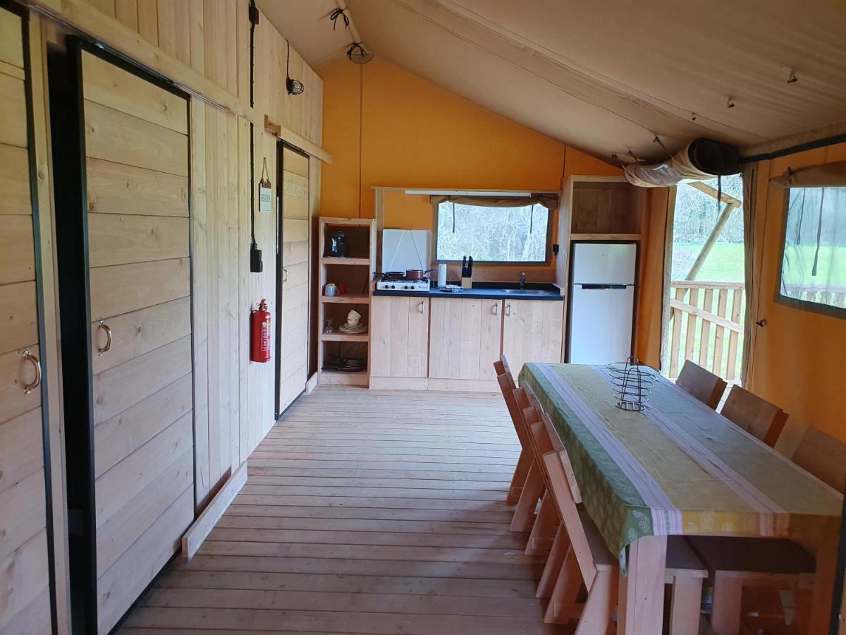 Luxury Safari Tents At Moulin Du Pommier Glamping & Camping Saulgond Eksteriør billede