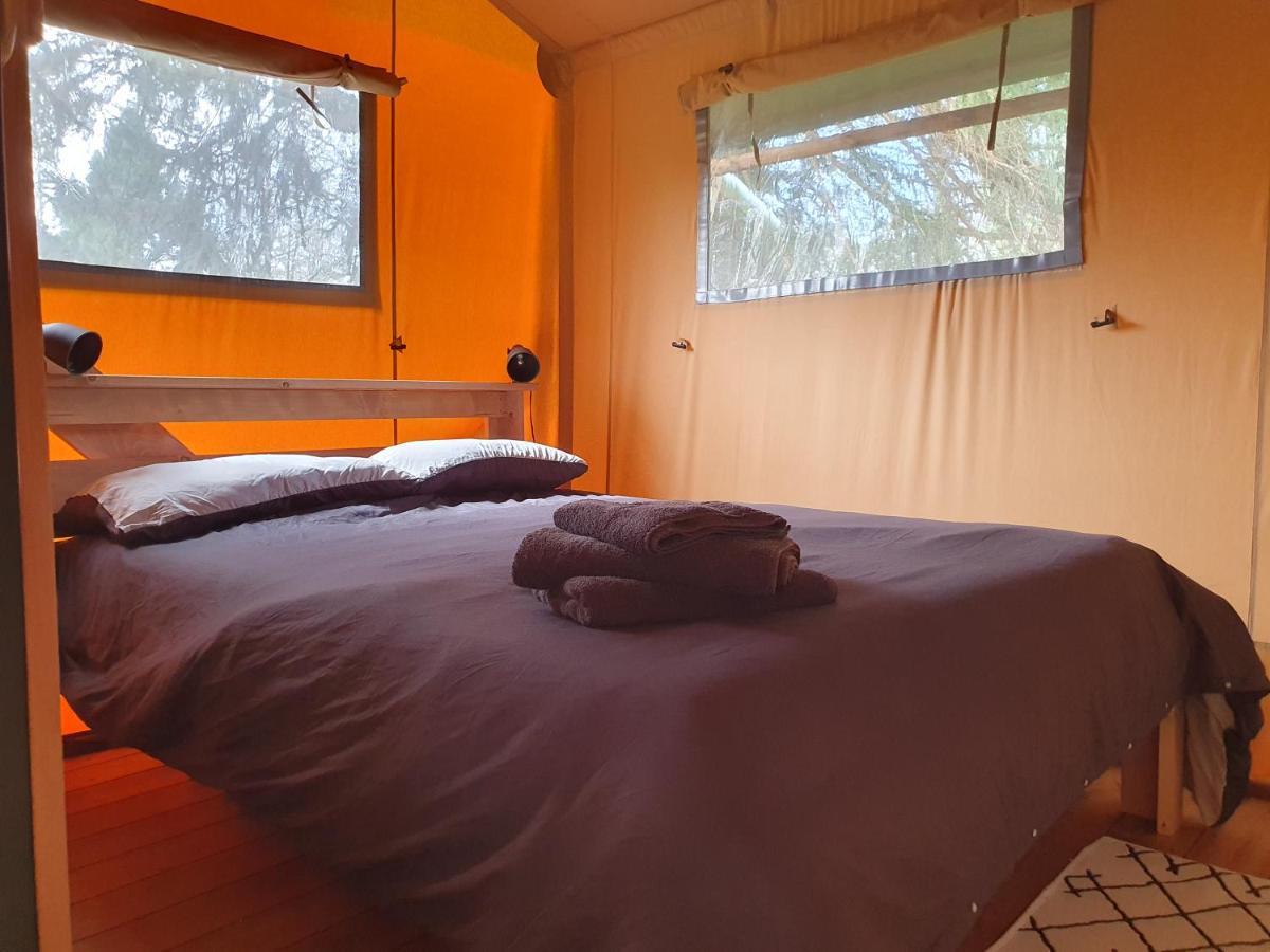 Luxury Safari Tents At Moulin Du Pommier Glamping & Camping Saulgond Eksteriør billede