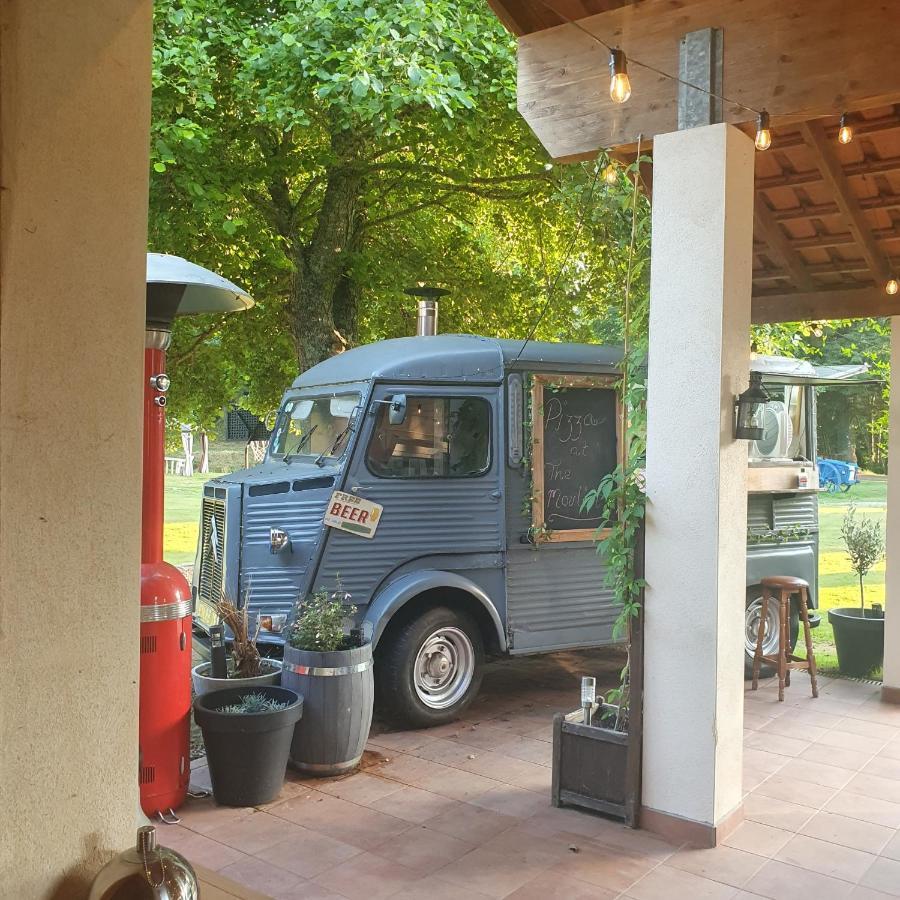 Luxury Safari Tents At Moulin Du Pommier Glamping & Camping Saulgond Eksteriør billede